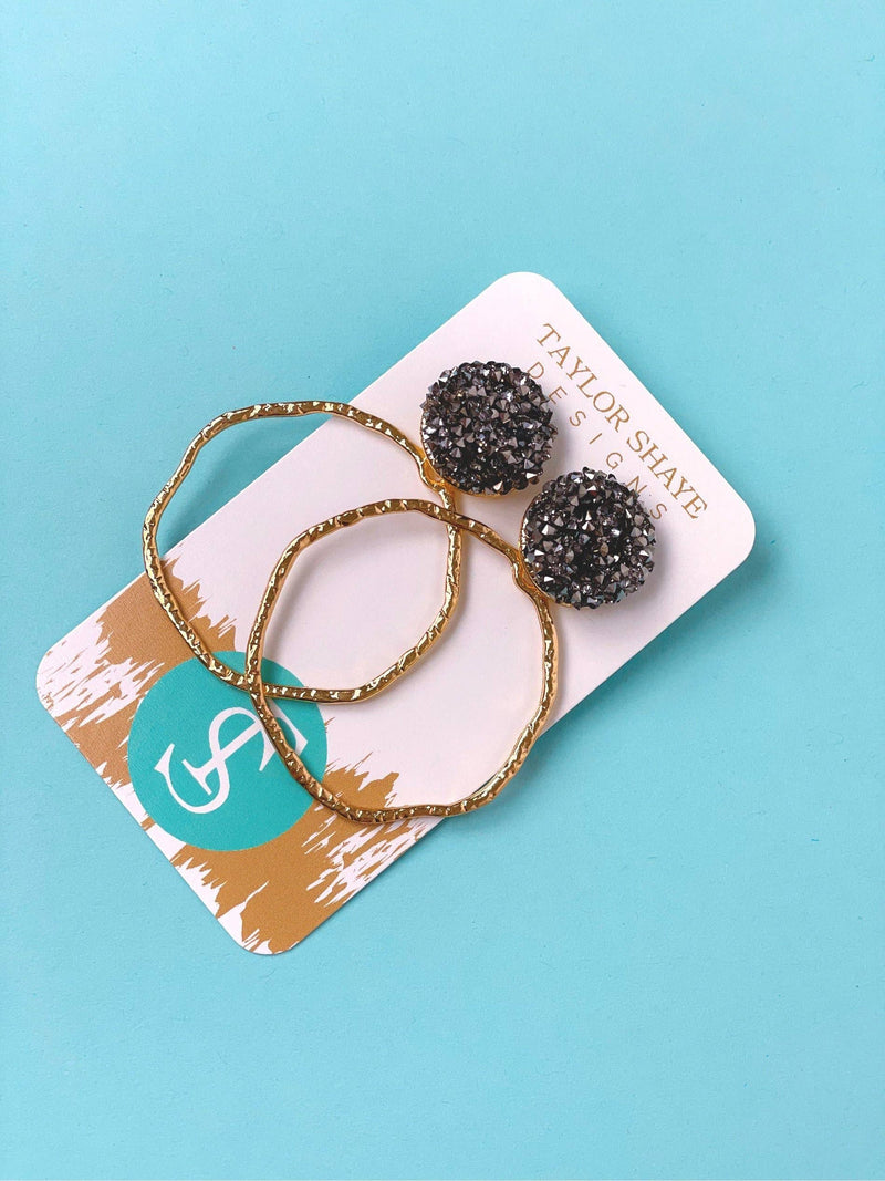 Taylor Shaye Designs - Glitter Top Hoops: Black / Round