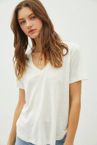 Be Cool - BASIC V-NECK SHORT SLEEVE T-SHIRT:  / Off White