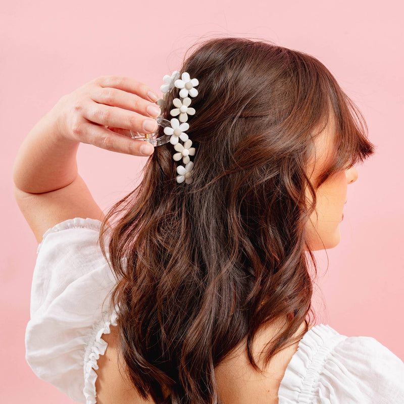 The Darling Effect - Daisy Claw Clip - Serene