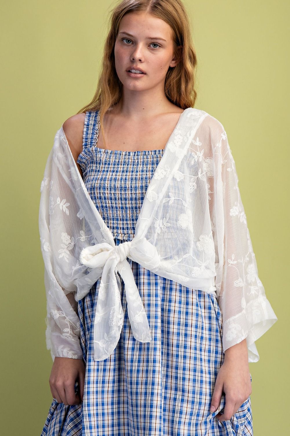 White Embroidery Chiffon Kimono